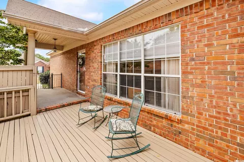 Exterior - 2519 Jasmine Dr, Benton, AR 72015 photo 4 of 12