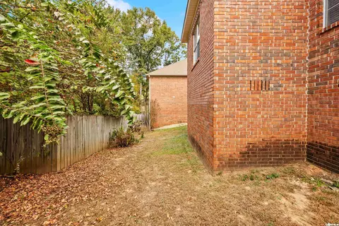 Exterior - 2519 Jasmine Dr, Benton, AR 72015 photo 9 of 12