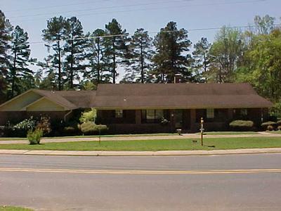 681 Maul Rd, Camden, AR 71701 photo 1