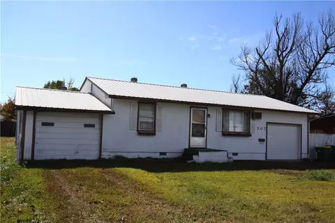207 Gates Ave, Springdale, AR 72764 photo 1