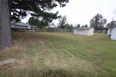 207 Gates Ave, Springdale, AR 72764 photo 18