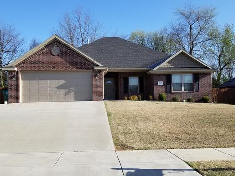 2000 Spring Cree, Springdale, AR 72764 photo 1