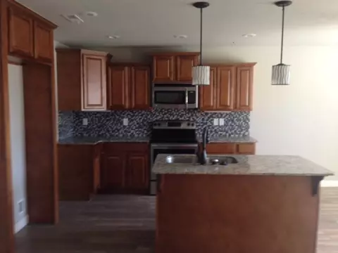 671 Edens Ct, Centerton, AR 72719 photo 5