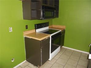 303 Wright Ave, Springdale, AR 72764 photo 8