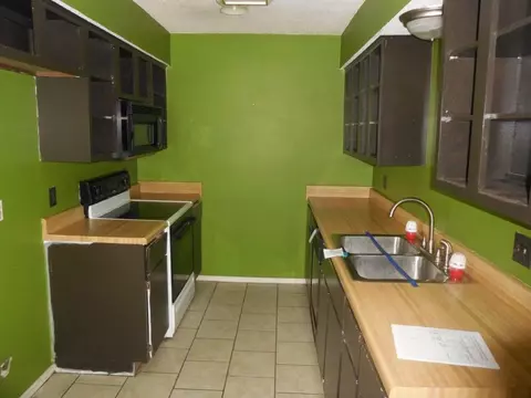 303 Wright Ave, Springdale, AR 72764 photo 7