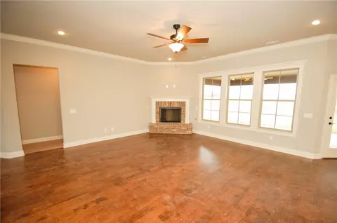 237 Ranalli Ave, Springdale, AR 72762 photo 8