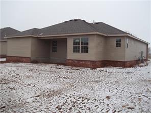 709 Olivia Ln, Centerton, AR 72719 photo 4