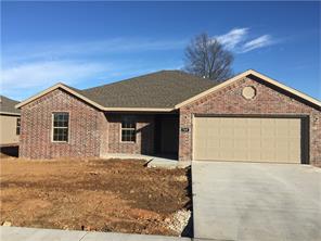 709 Olivia Ln, Centerton, AR 72719 photo 2