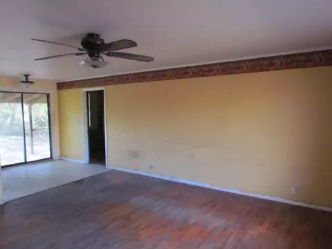 193 White St, West Fork, AR 72774 photo 2