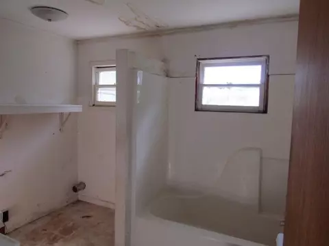 193 White St, West Fork, AR 72774 photo 8