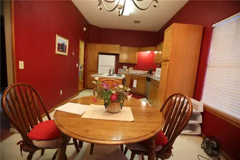626 Terry Ave, Springdale, AR 72764 photo 8