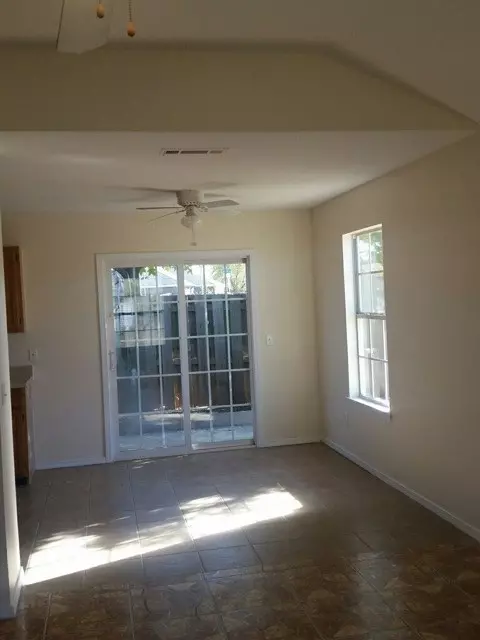 2813 Amhurst Loop, Springdale, AR 72764 photo 2
