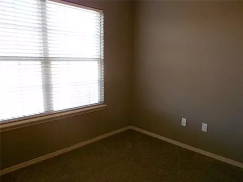 810 Walker St, Centerton, AR 72719 photo 22