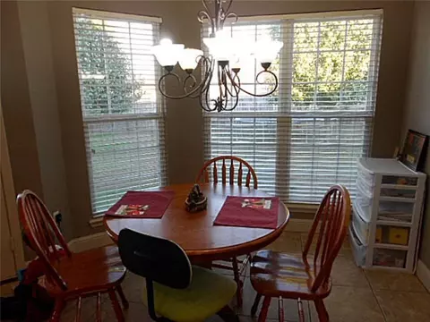 810 Walker St, Centerton, AR 72719 photo 8