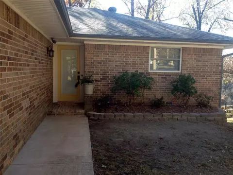 8545 Spruce Dr, Rogers, AR 72756 photo 2
