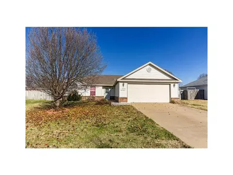 620 Knight Ave, Lowell, AR 72745 photo 2