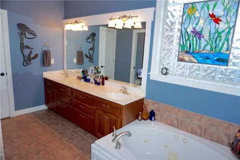 6530 Tall Oaks Loop, Springdale, AR 72762 photo 14
