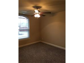 1050 Walker St, Centerton, AR 72719 photo 8