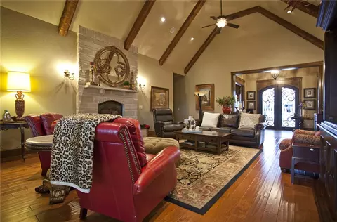 1306 Edinburgh Loop, Springdale, AR 72762 photo 4