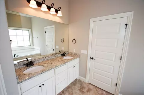 1243 Edinburgh Loop, Springdale, AR 72762 photo 11