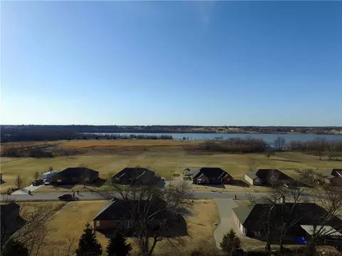 2403 Estates Dr, Grove, OK 74344 photo 23