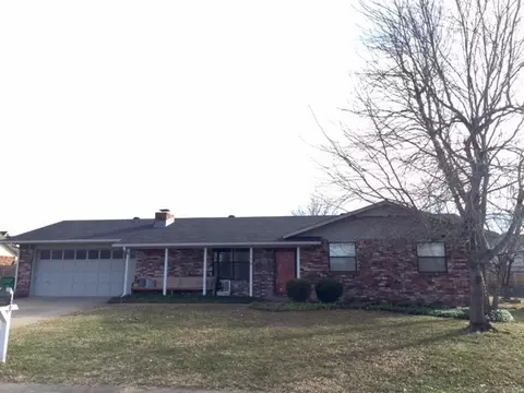 109 Edmondson Ave, Springdale, AR 72764 photo 3