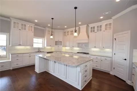 1258 Edinburgh Loop, Springdale, AR 72762 photo 6