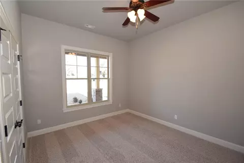 1258 Edinburgh Loop, Springdale, AR 72762 photo 16