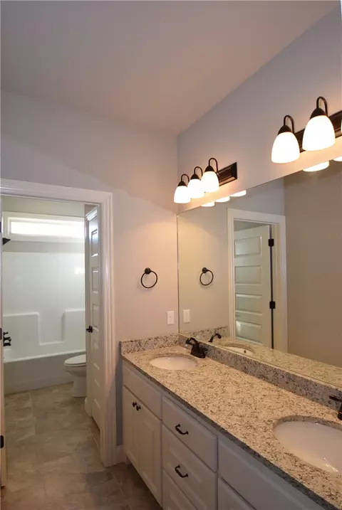 1258 Edinburgh Loop, Springdale, AR 72762 photo 21