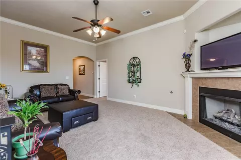 673 Olivia Ln, Centerton, AR 72719 photo 7
