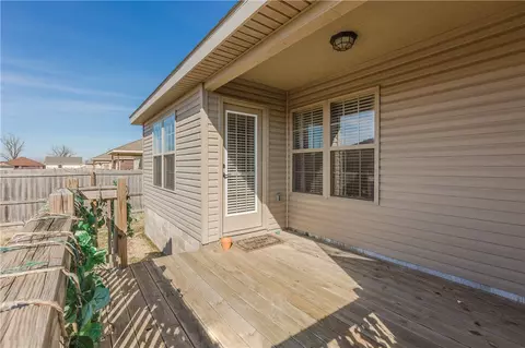 673 Olivia Ln, Centerton, AR 72719 photo 28