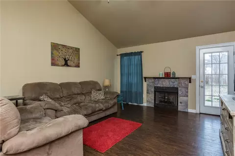 2590 Brookside St, Springdale, AR 72764 photo 4