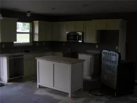 506 Eagle Dr, Gravette, AR 72736 photo 3