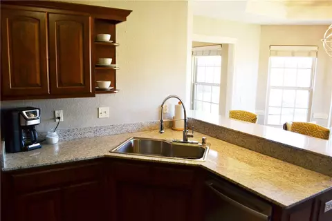 702 Irelan St, Lowell, AR 72745 photo 11