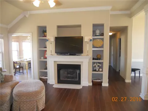 702 Irelan St, Lowell, AR 72745 photo 3