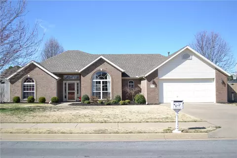 702 Irelan St, Lowell, AR 72745 photo 1