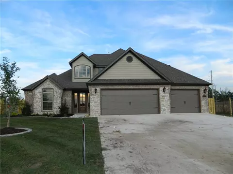 1440 Amore Ln, Centerton, AR 72719 photo 1