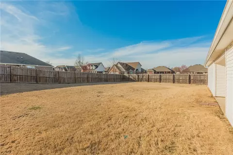 541 Tyler St, Centerton, AR 72719 photo 22