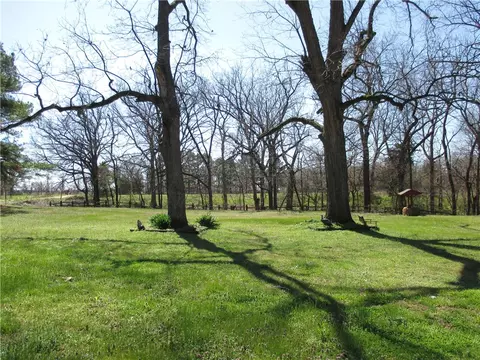 9552 N Ruby Hall Rd, Gentry, AR 72734 photo 6