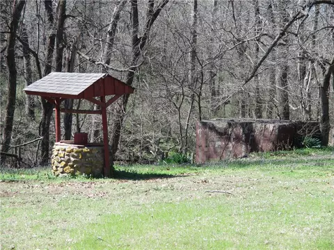 9552 N Ruby Hall Rd, Gentry, AR 72734 photo 7