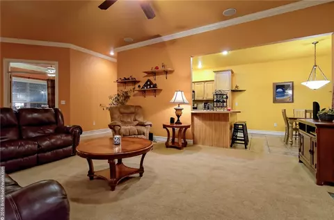 203 Chantilly Ave, Springdale, AR 72764 photo 6