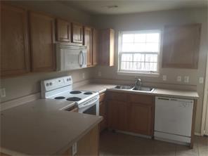 2775 Hampshire Ave, Springdale, AR 72764 photo 4