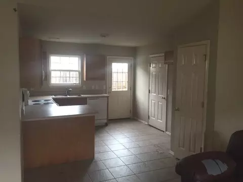 2775 Hampshire Ave, Springdale, AR 72764 photo 3