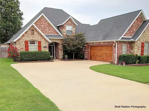 4075 Pasofino Loop, Springdale, AR 72764 photo 1