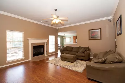 406 Post Rd, Rogers, AR 72758 photo 5