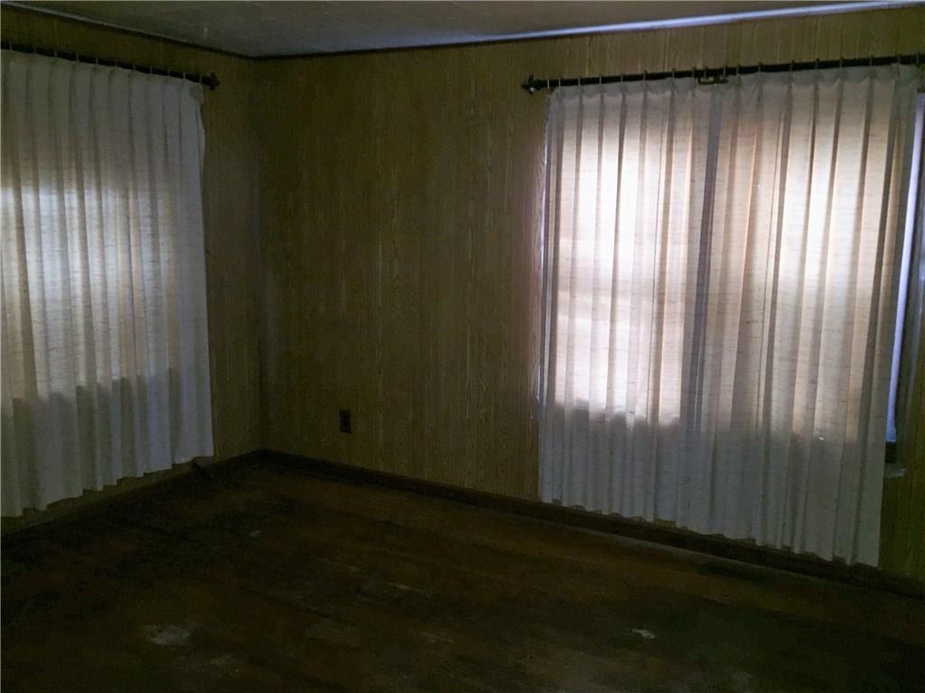 573 W Cherokee St, Jay, OK 74346 photo 3