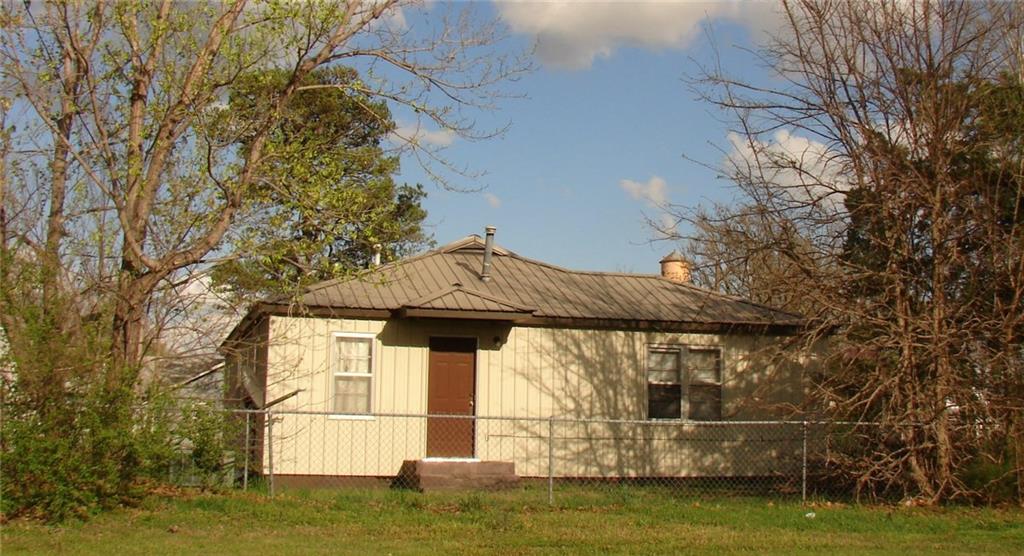 573 W Cherokee St, Jay, OK 74346 photo 8