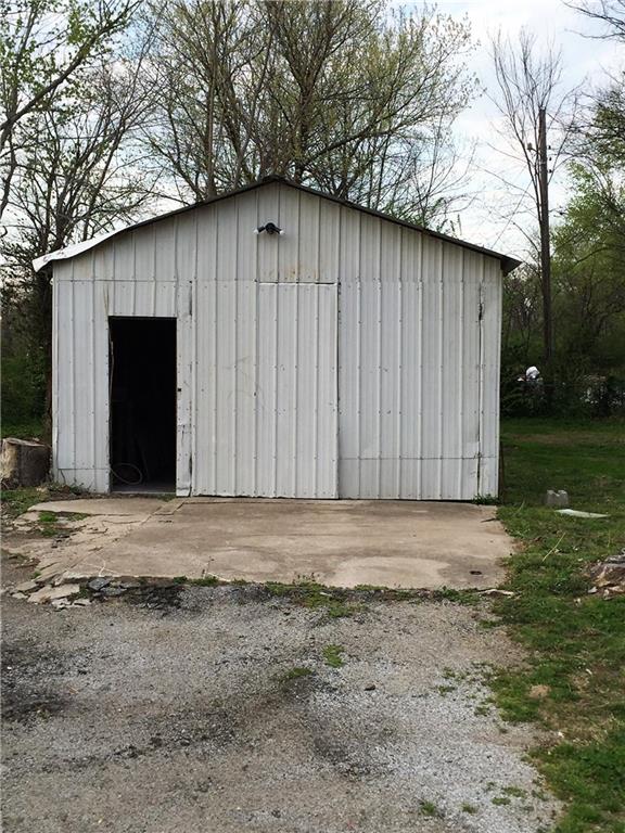 573 W Cherokee St, Jay, OK 74346 photo 7