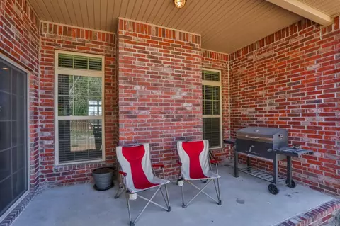 2000 Quinlan Ave, Lowell, AR 72745 photo 6