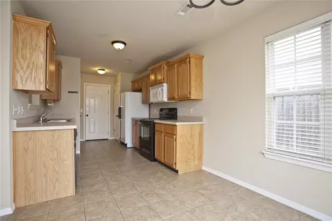 310 E Post Rd, Rogers, AR 72758 photo 11